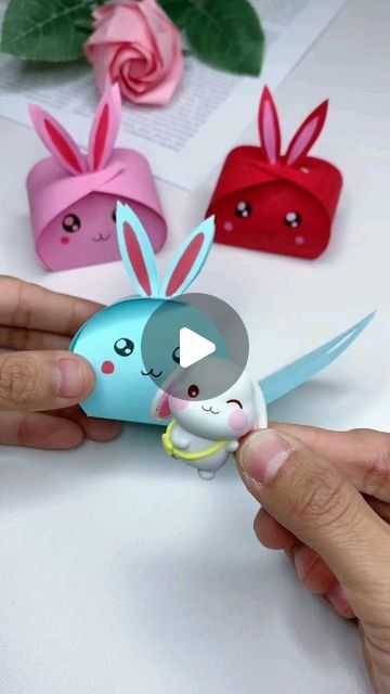 Gift Packing Ideas For Kids, Paper Candy Crafts, Crafts For Kids Videos, Craft Videos For Kids, Small Paper Crafts, Bunny Crafts For Kids, Bunny Gift Ideas, Bunny Activities, Diy Paper Butterfly