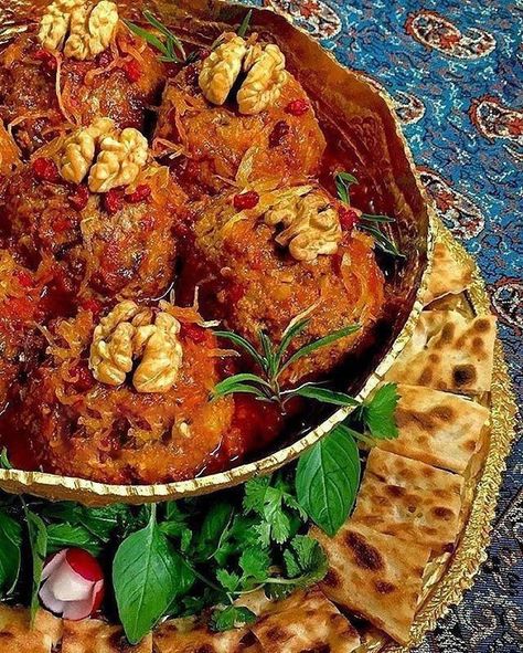 Persian Food Iranian Cuisine, Persian Desserts, Iranian Dishes, Afghan Food Recipes, Iran Food, Iranian Recipes, Iranian Cuisine, Persian Cuisine, Iranian Food