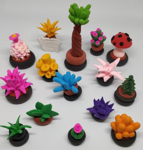 Clay Miniatures Diy, Clay Plants, Super Light Clay, Clay Activity, Plant Parts, Sculpting Ideas, Plant Activities, Miniatures Diy, Plants Art