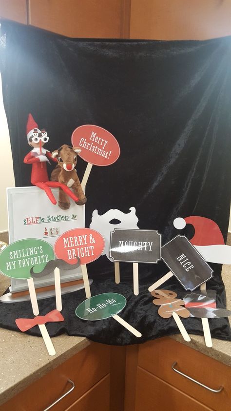 Elf on the shelf sELFie station! Diy Christmas Selfie Station, Elfie Selfie Station, Holiday Selfie Station, Christmas Selfie Ideas, Christmas Selfie Station, Islamic Society, Teenage Girl Gifts Christmas, Christmas Preparation, Spiritual Symbols