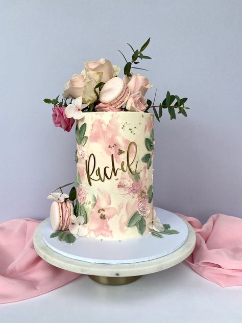 Birthday Cake Floral Design, White Pink Green Birthday Cake, Sage Green And Pink Cake Birthday, Floral 40th Birthday Cake, Pink And Gold Floral Cake, Pretty Floral Birthday Cakes, 18th Birthday Cake Aesthetic Pink, Green Pink And Gold Birthday Party Decor, Sage And Pink Cake