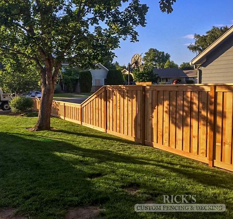 Picture Frame Fencing Gallery – Rick's Custom Fencing & Decking Good Neighbor Fence, Cedar Wood Fence, Short Fence, Diy Backyard Fence, Privacy Fencing, Backyard Renovation, Fence Options, Wood Privacy Fence, Wood Fence Design