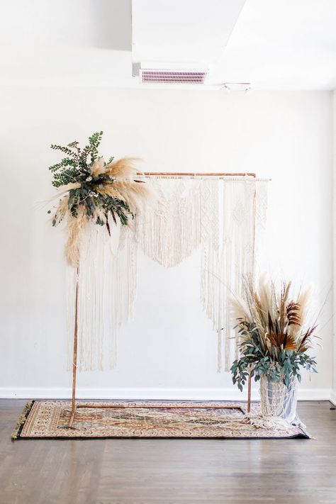 Bohemia Wedding, Romantic Boho Wedding, Foto Pertunangan, Neutral Wedding Inspiration, Scandinavian Wedding, Chic Vintage Brides, Wedding Ceremony Arch, Macrame Backdrop, Wedding Backdrop Design