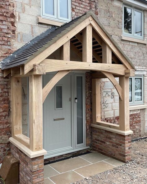 Looking for a stylish new porch in solid oak? We can supply in kit form for you to fit, or we can supply and fit, including any required brickwork etc. Just drop us a message and we’ll be happy to provide you with a bespoke quotation. #oakporch Hallway Window Decor, Oak Porch Lighting, Oak Porch Bungalow, Oak Porches Timber Frames, Front Door With Porch, Front Door Shelter, Oak Front Porch, Oak Frame Porch, Timber Front Porch