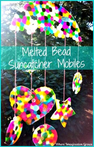 DIY Melted Bead Suncatcher Mobile craft for kids from Where Imagination Grows Melted Bead Suncatcher, Spring Kids Art, Bead Suncatchers, Melted Pony Beads, Bead Suncatcher, Spring Toddler Crafts, Spring Flower Crafts, Mobiles For Kids, Mobile Craft