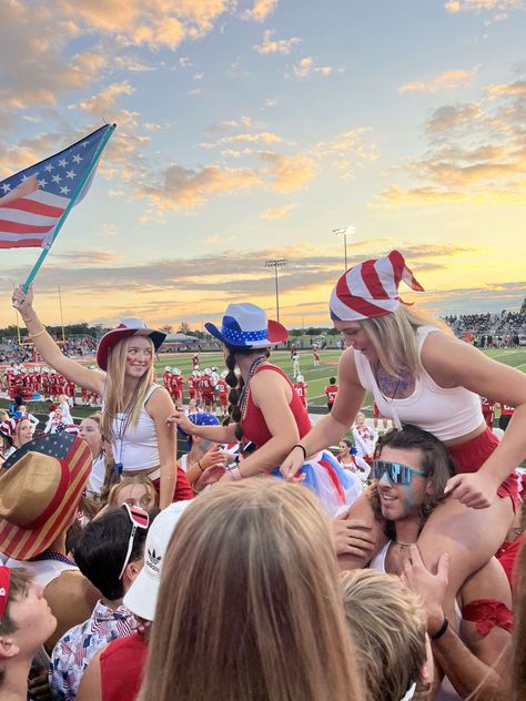 girls dressed in usa themed outfits for high school football game America Themed Football Game Outfit, Usa Football Theme, Usa Football Theme Outfit, Fnl Themes, Fb Games, Spirit Week Outfits, High School Fashion, American High School, Football Theme