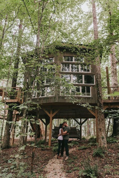 The Majestic Treehouse romantic, luxury retreat - Treehouses for Rent in Walhalla, South Carolina, United States Luxury Treehouse, Normal House, Romantic Luxury, Dream Hotels, Vacation Cabin, Vacation Goals, Anniversary Photoshoot, House Property, Luxury Retreats