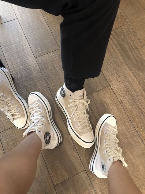 Matching Shoes Converse, Kim Jones Converse Outfit, Kim Jones Converse, Converse Couple Shoes, Matching Converse Couple, Couple Shoes Goals, Matching Couples Shoes, Matching Sneakers Couples, Couples Matching Shoes