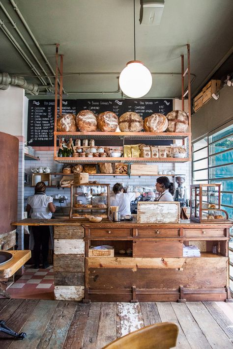 Panaderias Vintage Ideas, Rustic Bakery Design, Vintage Bakery Interior, Bakery Rustic, Rustic Bakery Interior, Bakery Counter, Rustic Bakery, Vintage Bakery, Bakery Shop Design