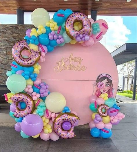 Miss Pastelitos, Balloons Gift, Birthday Theme Decoration, Baby Birthday Photoshoot, Grad Photography, Kids Birthday Party Decoration, Candyland Birthday, Kids Birthday Themes, Girl Birthday Themes