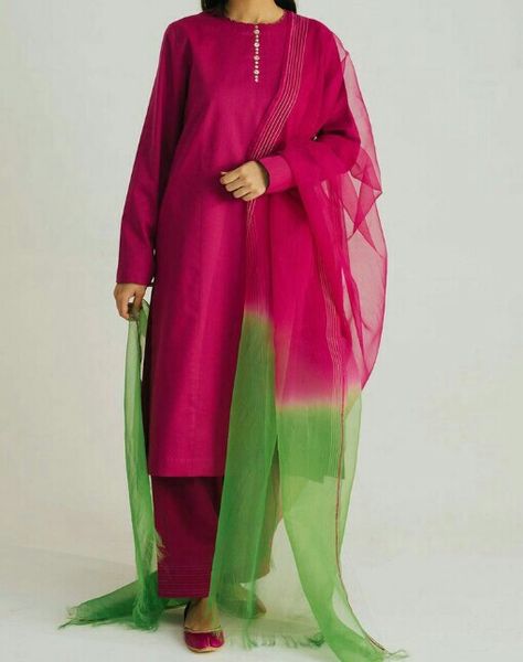 Contrast With Pink Colour Suit, Hot Pink Outfit, Pink And Green Dress, Green Combination, Combination Dresses, Dress Book, Green Suit, Simple Pakistani Dresses, Stylish Dress Book