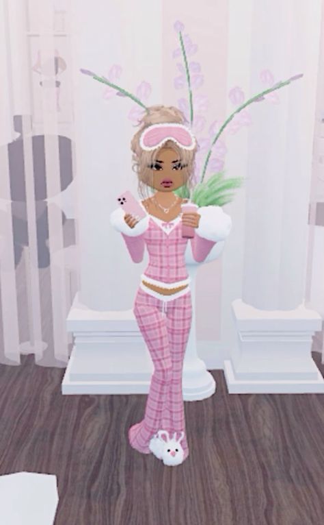 #dresstoimpress #4dresstoimpresscode #dress #sims4 #roblox #dti Tired Outfit Ideas Dress To Impress, Tired Dress To Impress Outfit, Tired Dti Outfit, Pink Outfit Dress To Impress, Dress To Impress Tired Theme, Dress To Impress Pink Theme, Pink Dress To Impress Outfit, Dress To Impress Fitness Theme, Just Woke Up Dress To Impress