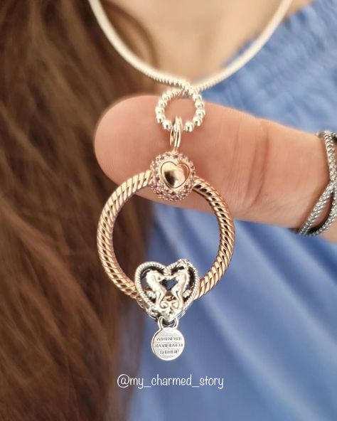 Pandor jewellery style rose gold Pandora O pendant summer jewellery aesthetic Pandora Necklace, Pandora Gold, Summer Jewelry, Fashion Jewelry, Rose Gold, Pendant, Gold