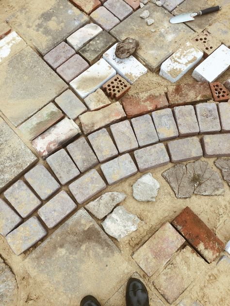 Rustic Paving, Garden Upcycling, Rustic Patio, Forest Cottage, Garden Floor, Scandi Home, Garden Walkway, Recycled Garden, Big Garden