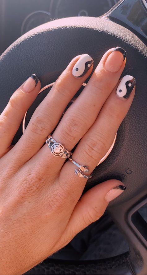 Yin Yang Nails, Tan Nails, Hollywood Nails, Cow Nails, Short Gel Nails, Acrylic Nails Coffin Short, Pink Acrylic, Pink Acrylic Nails, Gel Nail Designs