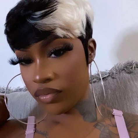 27 Piece Quick Weave Pixie Black Women, 28 Piece Quick Weave Short Pixie, 90s Pixie Cut Black Women, 27 Piece Quick Weave Hairstyles, Wigs Business, Short Green Hair, Short Quick Weave Hairstyles, 27 Piece Hairstyles, Short Quick Weave