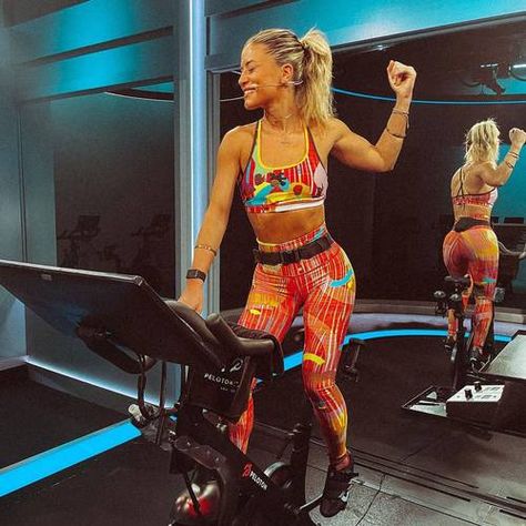 Cute Spin Class Outfits, Spin Instructor Photoshoot, Spin Instructor Aesthetic, Fitness Instructor Photoshoot, Fitness Instructor Aesthetic, Peloton Aesthetic, Cycle Photoshoot, Cycle Instructor, Kendall Toole