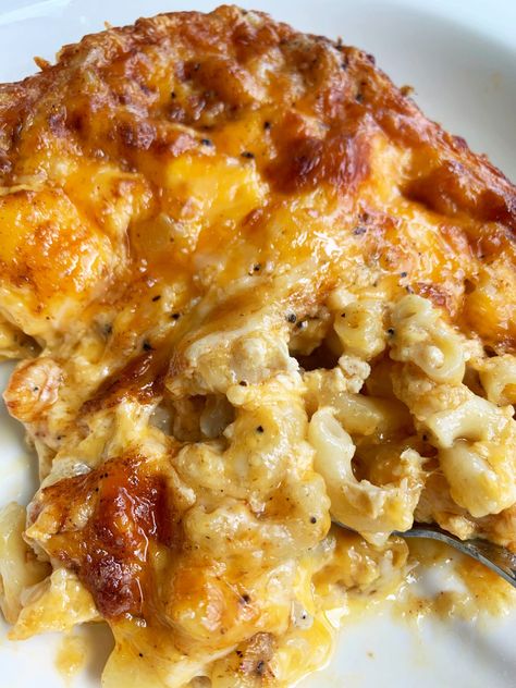 Ol’ School Mac & Cheese School Mac And Cheese Recipe, Mac And Cheese Recipe Soul Food, Southern Mac And Cheese, Best Mac N Cheese Recipe, Baked Mac And Cheese Recipe, Mac Jones, Best Macaroni And Cheese, Macaroni Cheese Recipes, Best Mac And Cheese