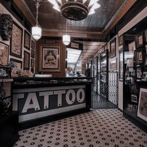 Tattoo Shops Near Me: A Guide for Tattoo Enthusiasts & First-Time Seekers Tattoo Shop Interior, Tattoo Shop Decor, Tattoo Studio Interior, Mona Kasten, Tattoo Salon, Tattoo Parlor, Colleen Hoover Books, Modern Tattoos, Begin Again