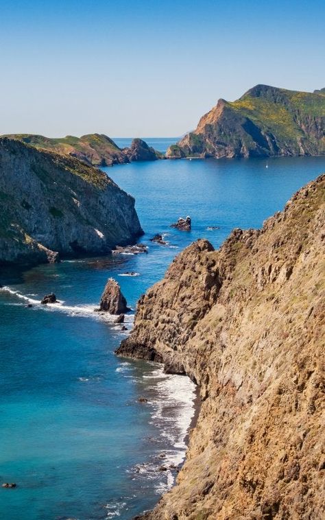 The Ultimate Channel Islands National Park Travel Guide | Outside Online Travelling Ideas, Backpacking Trips, Channel Islands National Park, Travel California, National Park Travel, Hiking National Parks, Island Destinations, California Travel Road Trips, Sea Kayaking