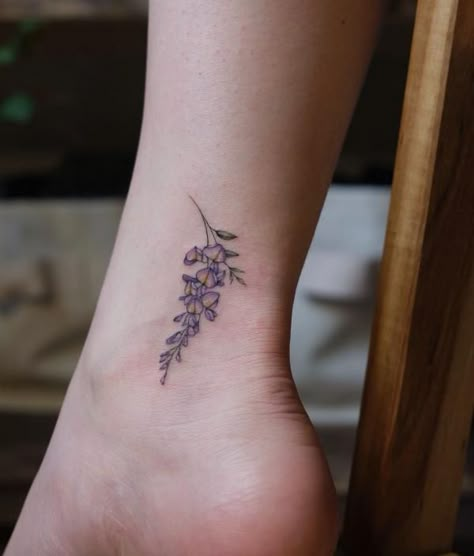 Wisteria Tattoo, Slayer Tattoo, Bookish Tattoos, Basic Tattoos, Majestic Tree, Tree Tattoos, Wonders Of Nature, Tattoo Style Drawings, Old Tattoos