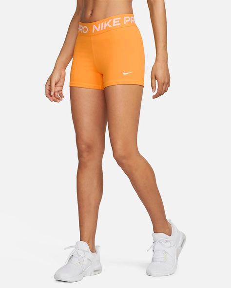 Gymnastics For Beginners, Cute Nike Outfits, Cute Workout Outfits, Nike Pro Women, Nike Pro Shorts, Shorts Nike, Workout Aesthetic, Casual Chic Outfit