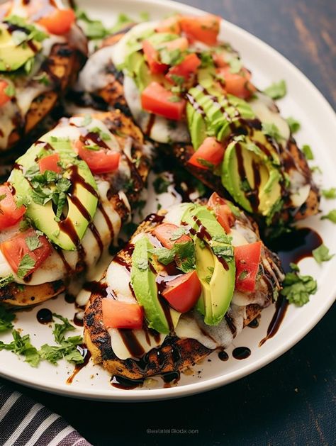 Balsamic-Glazed Avocado Caprese Chicken Chicken Avocado Caprese, Chicken Avocado Wrap, Balsamic Chicken Thighs, Foods Dinner, Juicy Grilled Chicken, Chicken Boneless Breast Recipes, Garlic Balsamic, Chicken Caprese, Balsamic Glazed Chicken