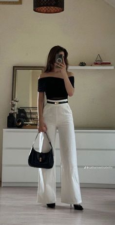 White Pants Outfit, Elegantes Outfit Frau, Corporate Outfits, Fashion Fail, Casual Day Outfits, Elegante Casual, Stylish Work Outfits, Ținută Casual, Modieuze Outfits