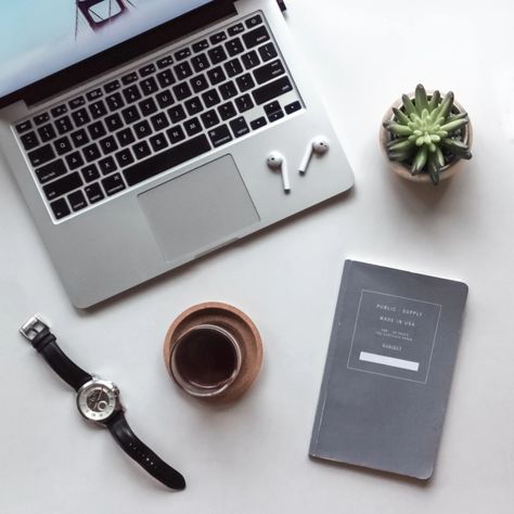 flat-lay photography of MacBook, coffee-filled cup, book, and wristwatch photo – Free Image on Unsplash Work Notebook, Tomato Nutrition, Benefits Of Coconut Oil, Online Teachers, Health Journal, Flat Lay Photography, Matcha Green Tea, Research Paper, Journal Prompts