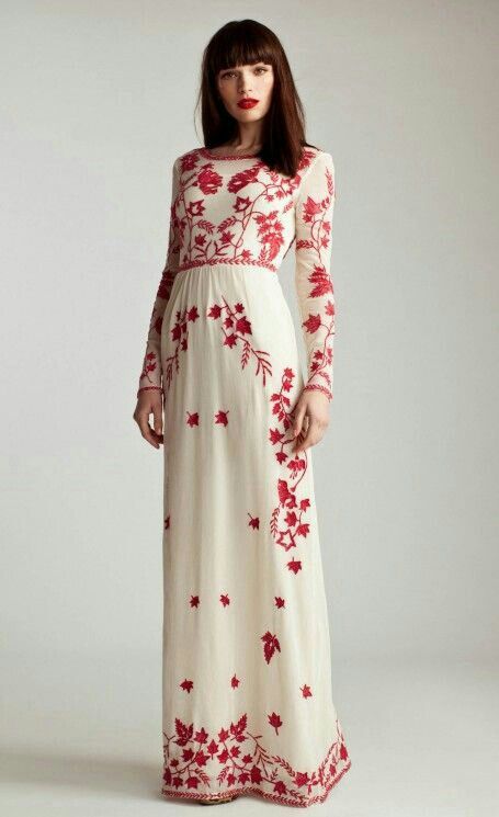 Clover Dress, Hijab Stile, Mode Boho, Red Embroidery, Temperley London, Mode Hijab, Lovely Dresses, Mode Inspiration, Mode Style