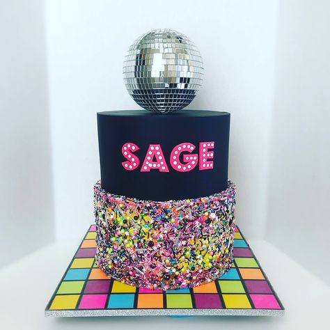 Disco theme cake Neon Disco Birthday Cake, Retro Party Cake, Pop Star Cake, Dance Party Birthday Cake, Roller Disco Cake, Dance Party Cake Ideas, 70s Themed Cake, Disco Party Cake Ideas, 70s Disco Cake