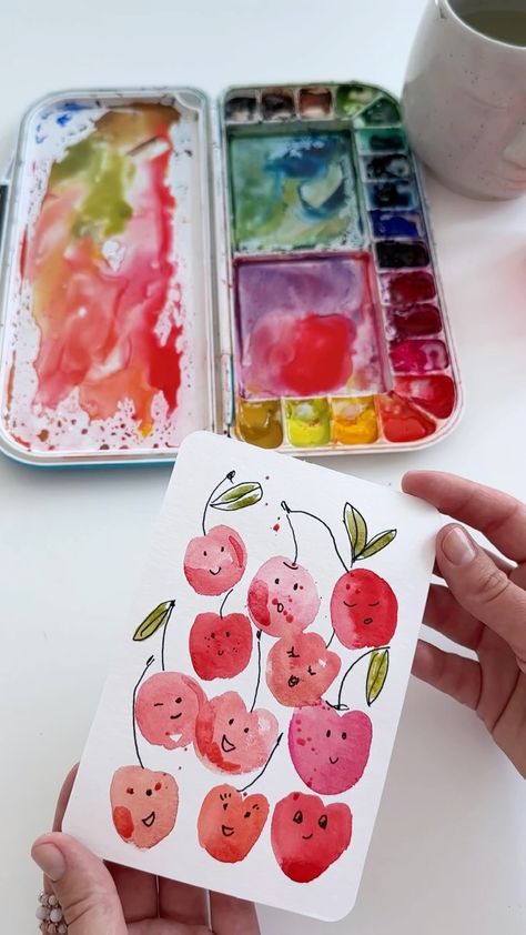 Anna Koliadych | Painting colorful fishes 🐟 🐠🐡with watercolor is a fun and easy way 🥰🎨. My favorite watercolor technique involves using a paper roll 😅 #wate… | Instagram Water Colour Paper Art, Easy Art Watercolor, Easy Cute Watercolor Paintings, Watercolor Art Doodles, Fun Watercolor Ideas Easy, Watercolor For Beginners Ideas, East Watercolour Ideas, Fun Watercolor Paintings, Easy Watercolor Doodles