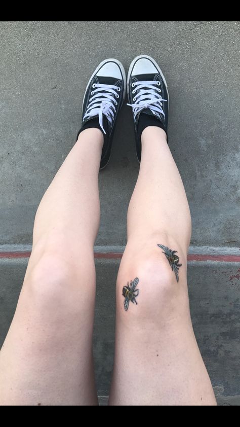 I’m the bees knees! TATTOO Bee Under Knee Tattoo, Rose Above Knee Tattoo, Bumble Bee Knee Tattoo, Bee Tattoo Above Knee, Knee Tattoo Plant, Funny Knee Tattoo, Tiny Knee Tattoo, Bee Knee Tattoos Women, Bees On Knees Tattoo