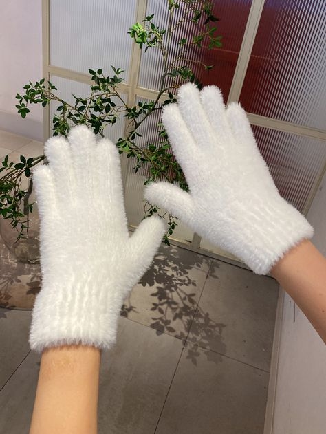 White  Collar  Fabric   Embellished   Women Accessories Cute White Gloves, Winter Aesthetic Accessories, Cute Winter Gloves Aesthetic, Womens Gloves Winter, Cute Gloves Winter, Winter Gloves Aesthetic, White Gloves Aesthetic, Cute Winter Gloves, White Winter Gloves