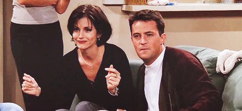 You spend every weekend hanging out with them. | Community Post: 24 Ways You're Convinced "Friends" Are Actually Your Friends Freaking Couple, Tv Relationships, Monica Friends, Monica Chandler, Monica And Chandler, Ross Geller, Joey Tribbiani, Friends Moments, Monica Geller