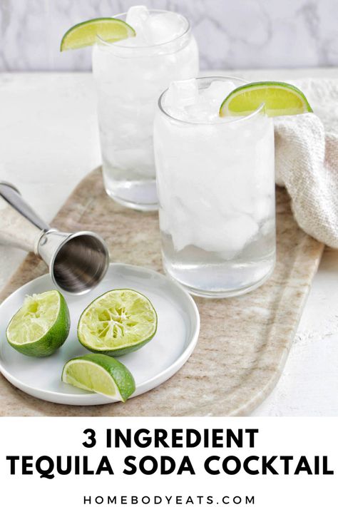 This is my all time favorite tequila soda with lime. It's a perfectly balanced cocktail made with tequila (either blanco or reposado) as well as lime juice and soda water. This is a very light and refreshing cocktail, perfect for the hot summer months. I make this recipe over and over - it's SO good! Lime Cocktail Recipes, Tequila Drinks Easy, Sparkling Water Recipes, Clean Cocktails, Tequila Drinks Recipes, Tequila Soda, Lime Drinks, Tequila Cocktail, Best Tequila