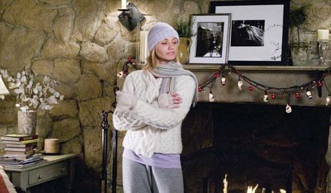 Holiday Cameron Diaz, October Inspiration, The Holiday Cottage, Holiday Interior, Estilo Ivy League, Estilo Ivy, English Cottage Style, Film Disney, Silvester Party