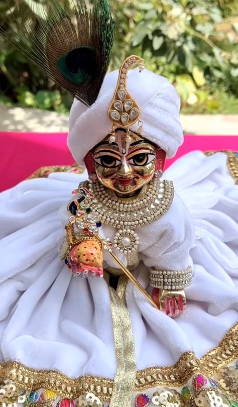 Janmashtami Laddu Gopal, Kahna Ji Wallpaper, Ladoo Gopal Decoration, Laddu Gopal Wallpaper, Laddu Gopal Pics, Kanha Photo, Laddu Gopal Shringar, Ladoo Gopal Dress, Kanha Ji Dress