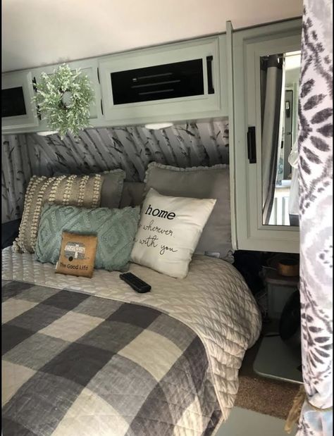 Rv Decorating Ideas Farmhouse, Cozy Camper Bedroom, Bedroom Rv Ideas, Camper Bunkhouse Decor, Camper Bedroom Remodel Ideas, Sage Green Rv Interior, Rv Bedroom Renovation, Grey Camper Interior, Travel Trailer Bedroom Ideas