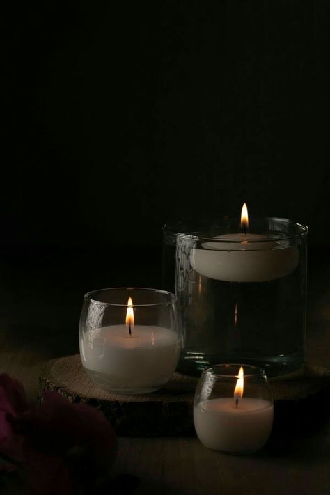 Candle Photography Inspiration, Candles Aesthetic Cozy, Deco Spa, Meditation Nature, Glass Candles, Restaurant Poster, Aesthetic Yoga, Candles Photography, Good Night Friends