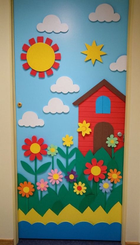 Classroom Door Decorations Kindergarten, Garden Door Decorations Classroom, Preschool Door Decoration Ideas, Door Decorations For Preschool Classroom, School Door Decorations Preschool, Softboard Decoration Ideas For School, Flower Bulletin Board Ideas, Kindergarten Door Decorations, Classroom Door Decoration Ideas Creative