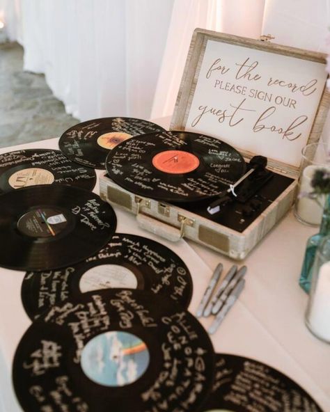 These unique wedding guestbook ideas caught our attention - save these #BGinspos for your wedding planning! 💌 Our personal fave is the vinyl record one! Which one do you love the most? Drop your fave in the comments below. ⬇ Image 1, 4: From Pinterest Image 2: @janellerosephoto Image 3: @yetelegant Image 5: @magritte_designs Image 6: @jan.bricks Image 7: @something_turquoise #boneandgrey #boneandgreybridal #weddinginspo #weddinginspirations #wedding #bridal #weddingideas #weddinggues... Musical Theme Wedding, Music Lover Wedding, Vinyl Record Wedding, Vinyl Wedding, Music Inspired Wedding, Jazz Themed Wedding, Jazz Wedding Theme, Jazz Theme Wedding, Concert Themed Wedding