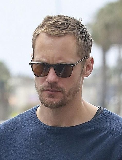 Alexander Skarsgard Haircut, Crew Cut Haircut, Haircuts For Balding Men, Hairstyles For Receding Hairline, Receding Hair Styles, Receding Hairline, Alexander Skarsgård, Men Haircut Styles, Alexander Skarsgard