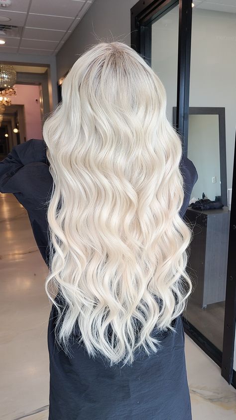 Platinum Blonde with Extensions Full Highlight Platinum Blonde, Bleach Blonde Hair Platinum, Blonde With Extensions, Bright Dimensional Blonde, Very Light Blonde Hair, Hair Color Platinum Blonde, Long Platinum Blonde Hair, Blonde Hair Platinum, Platinum Hair Extensions