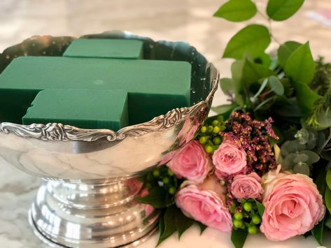 How to Make a Rose and Eucalyptus Floral Arrangement Step by Step Guide - Happy Haute Home Cheap Flower Arrangements, Candlestick Arrangements, Rose And Eucalyptus, Dry Floral Foam, Wet Foam, Rose Floral Arrangements, Large Flower Arrangements, Diy Arrangements, Cheap Flowers