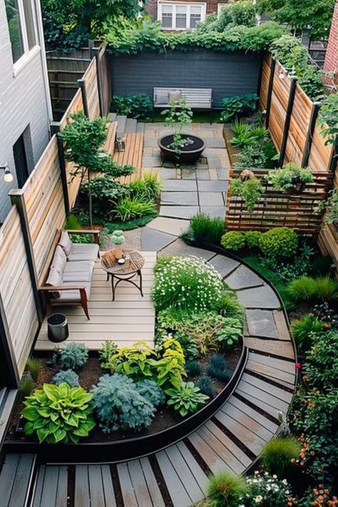 Maximize the potential of a small backyard with smart design strategies. Small Outdoor Area Ideas, Small Outdoor Garden Ideas Backyards, Garden Ideas Small Backyard, Cute Outdoor Patio Ideas, Smart Garden Ideas, Outside Areas Ideas Backyards, Small Front Yard Design, Pretty Garden Ideas, Cozy Backyard Ideas