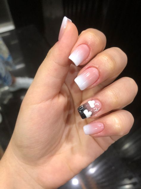 Black Cloud Nails, Design Gel Nails, Cloud Nails, Ombre Gel Nails, 3d Clouds, Cloud Design, White Ombre, Clouds Design, Nails Black