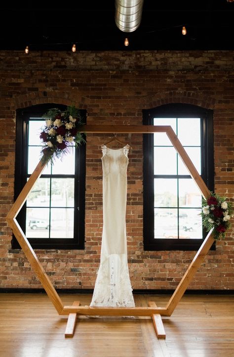 Arbor Ideas Hexagon, Hexagon Arbor Wedding Decor, Hexagon Photo Backdrop, Hexagon Wedding Decor, How To Decorate A Hexagon Wedding Arch, Hexagon Arbor Wedding, Diy Hexagon Wedding Arch, Hexagon Wedding Arch Flowers, Octagon Arbor