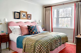 A mid-century Holland Park house is given a colourful update by Lonika Chande Lonika Chande, Striped Tile, Park House, Mattresses Reviews, Holland Park, Park Homes, Mattress Springs, House Garden, City Living