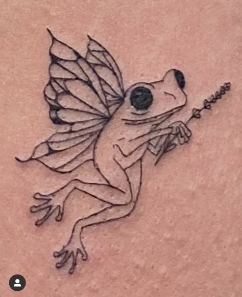 Fairy Grunge Tattoo Aesthetic, Frog Tattoos Aesthetic, Grunge Fairycore Tattoo, Witchy Cottagecore Aesthetic Tattoos, Small Fairycore Tattoos, Grunge Mushroom Tattoo, Small Tattoo Grunge, Small Cottagecore Tattoo Ideas, Indie Patchwork Tattoos